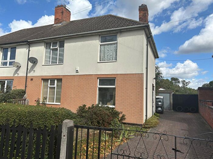 3 Bedroom Semi-Detached House For Sale In Tailby Avenue, Leicester, Leicestershire, LE5