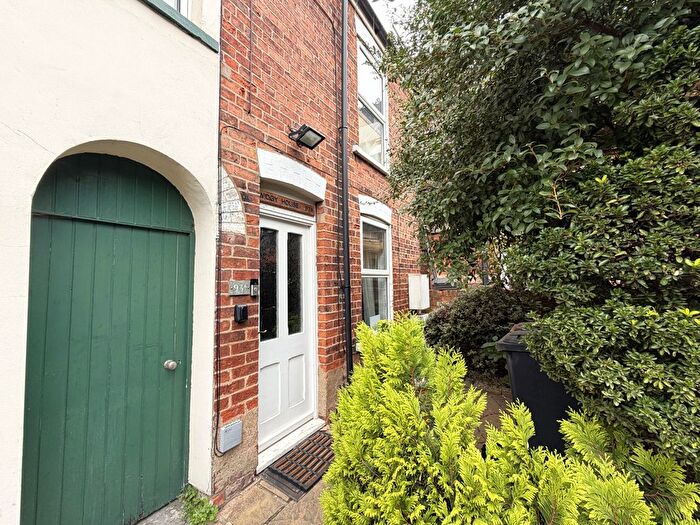 1 Bedroom Terraced House For Sale In Newland Street West, Lincoln, LN1