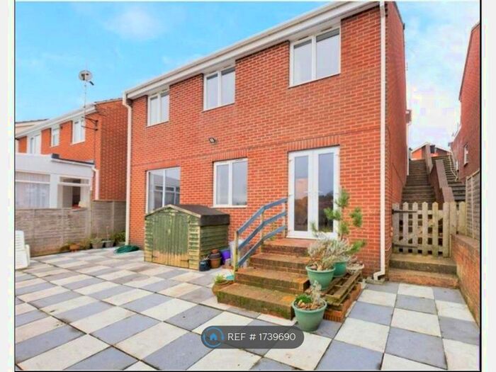 5 Bedroom Detached House To Rent In Burrator Drive, Exeter, EX4