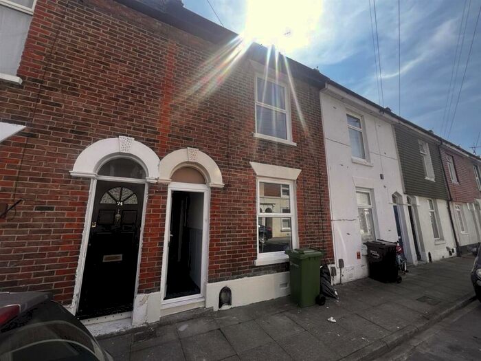 2 Bedroom Property To Rent In Brompton Road, Southsea, PO4