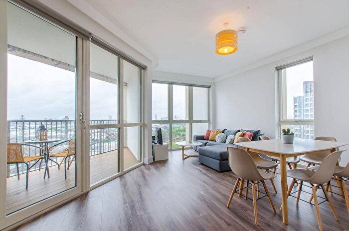 2 Bedroom Flat To Rent In Argo Apartments, Canning Town, London, E16