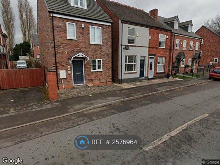 2 Bedroom Semi-Detached House To Rent In Brownhills Road, Walsall, WS8