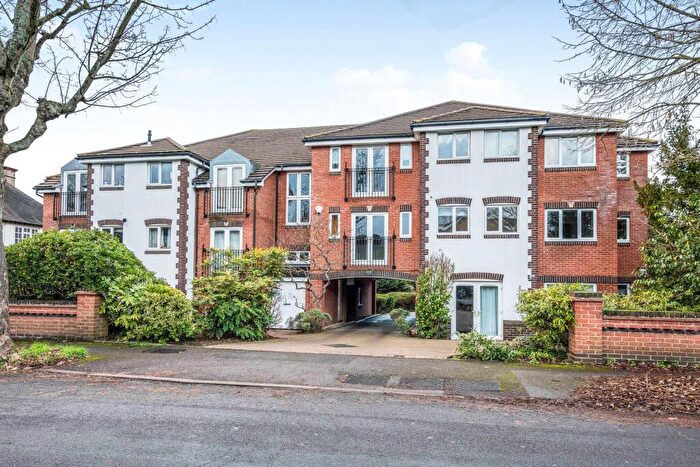 2 Bedroom Flat To Rent In Midsummer Apartments, Sackville Road, Sutton, SM2