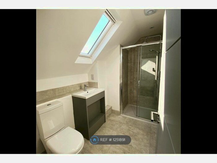 1 Bedroom Flat To Rent In Avalon, St. Leonards-On-Sea TN37