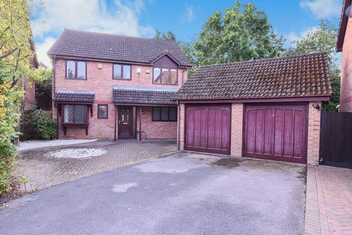 4 Bedroom Detached House To Rent In Rosina Close, Waterlooville, PO7