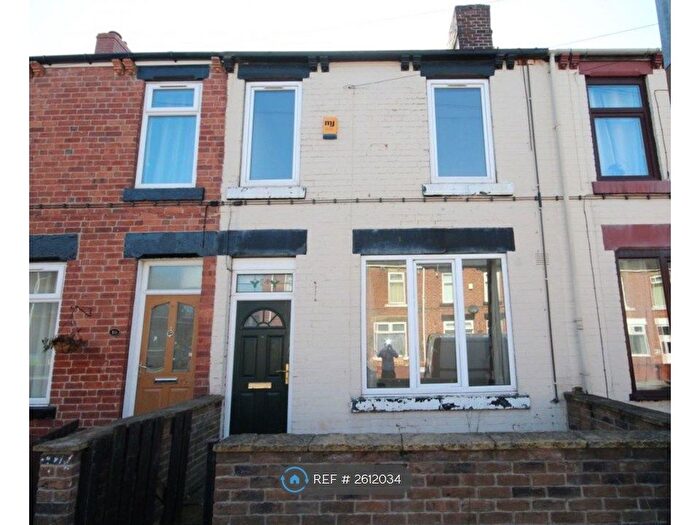 3 Bedroom Terraced House To Rent In Kathleen Street, Goldthorpe, Rotherham, S63
