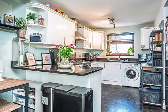 3 Bedroom End Of Terrace House For Sale In St. Georges Close, Old Town, GL56