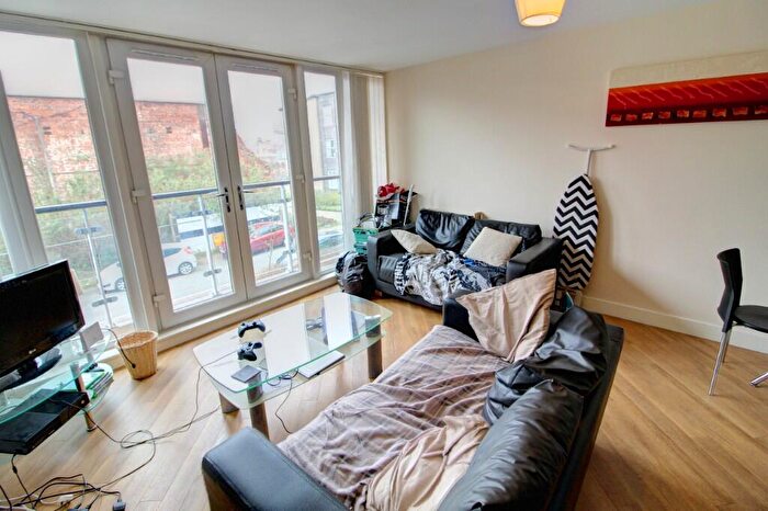 2 Bedroom Apartment To Rent In Cameronian Square, Worsdell Drive, Gateshead, Tyne And Wear, NE8