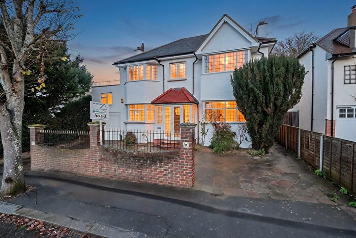 5 Bedroom Detached House For Sale In Purley Oaks Road, South Croydon, CR2