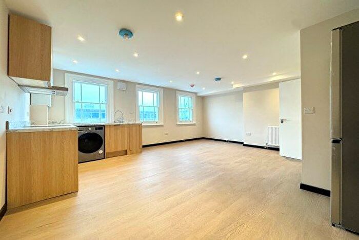 2 Bedroom Flat To Rent In Montpelier Road, Brighton, BN1