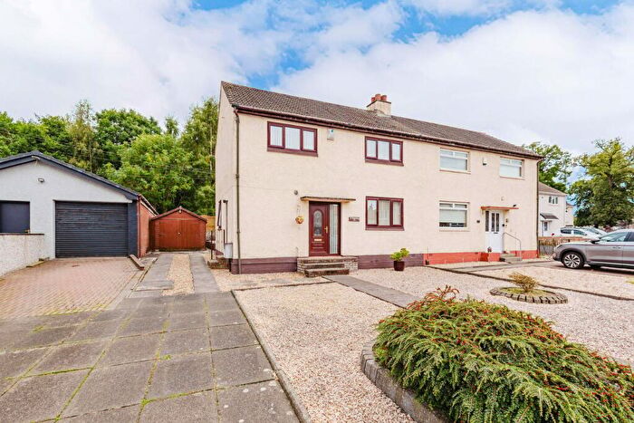 3 Bedroom Semi-Detached House For Sale In Haining Avenue, Kilmarnock, KA1