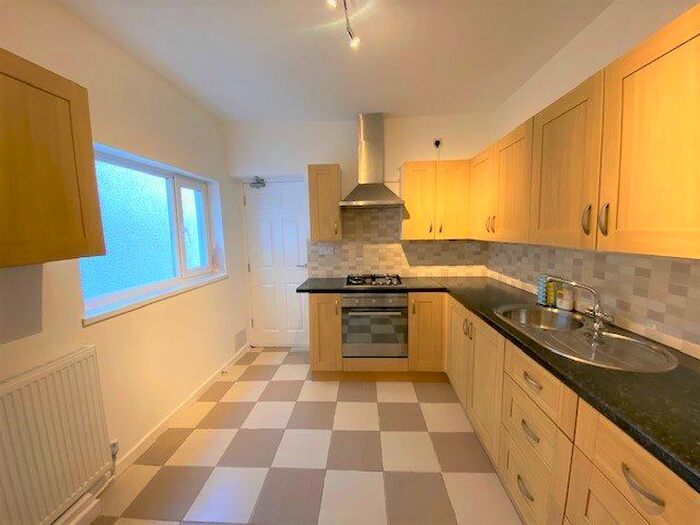 4 Bedroom Property To Rent In Baglan Street, Port Tennant, Swansea SA1