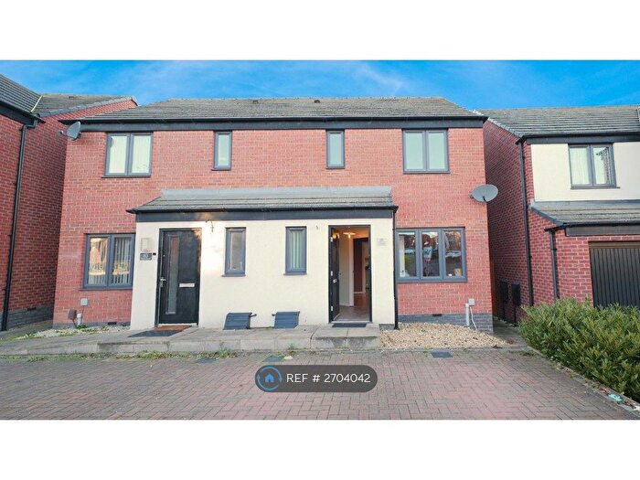 3 Bedroom Semi Detached House To Rent In Columbia Crescent, Wolverhampton, WV10