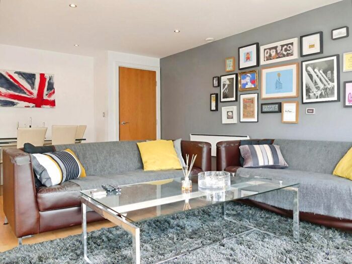 2 Bedroom Flat To Rent In McClure House, The Boulevard, Leeds, LS10