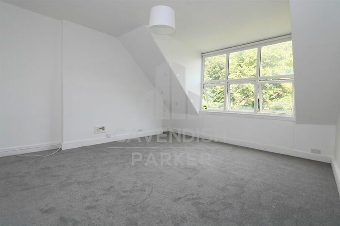Studio To Rent In Lambolle Road, Belsize Park, London, NW3