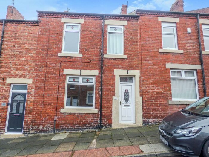 3 Bedroom Terraced House To Rent In Napier Road, Swalwell, Newcastle Upon Tyne, NE16