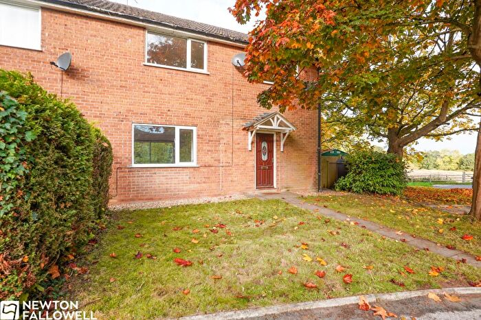 3 Bedroom Semi-Detached House To Rent In Rectory Road, Retford, DN22