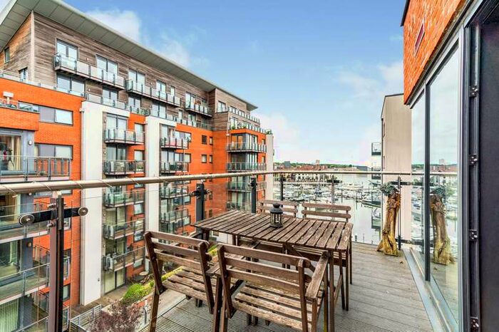 1 Bedroom Apartment To Rent In The Blake Building, Ocean Village, Southampton, SO14