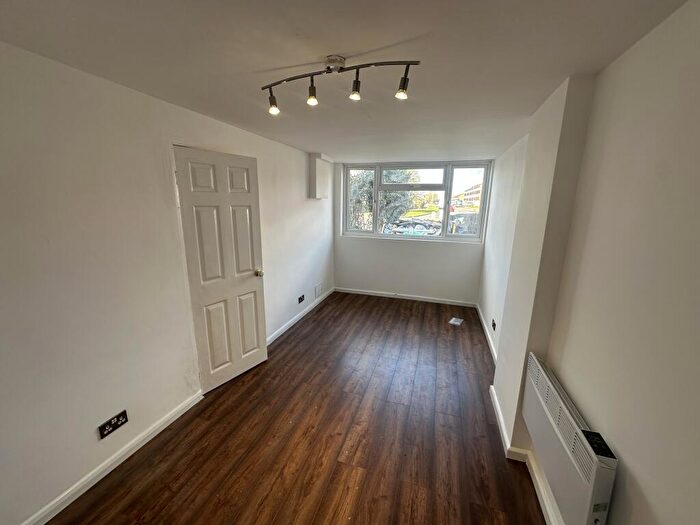 1 Bedroom Flat To Rent In Washington Avenue, Hemel Hempstead, HP2