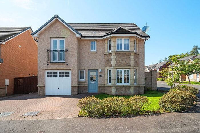 4 Bedroom Detached House For Sale In Cambridge Crescent, Airdrie, ML6
