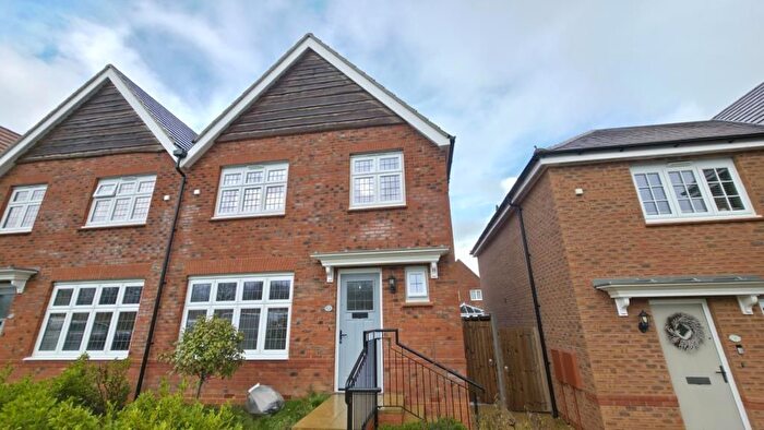 3 Bedroom Semi Detached House To Rent In Neston Close, Swindon, SN3
