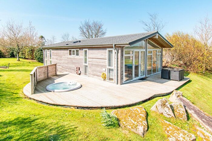 2 Bedroom Lodge For Sale In Horizon View, Southern Halt, PL14