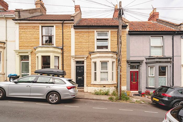 3 Bedroom Terraced House For Sale In Upper Perry Hill, Southville, Bristol, BS3