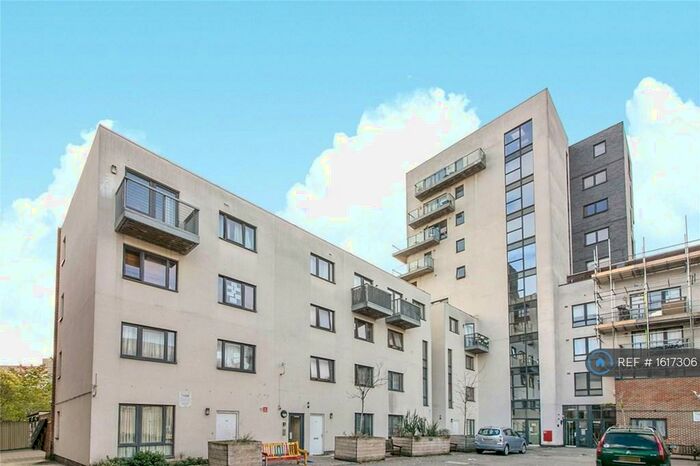 1 Bedroom Flat To Rent In Biggs Square, London, E9