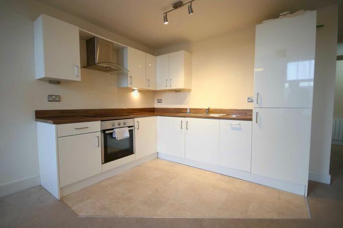 1 Bedroom Flat To Rent In The Warehouse, Central Bournemouth, BH2