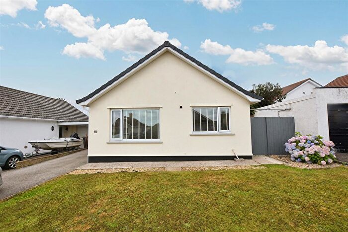 2 Bedroom Detached Bungalow For Sale In Penvale Close, Barripper, TR14
