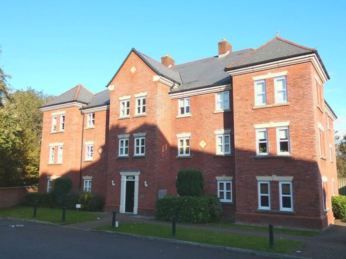 2 Bedroom Apartment To Rent In Ladybank Avenue, Fulwood, Preston, PR2