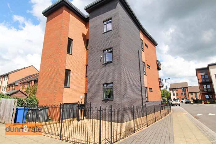 2 Bedroom Apartment For Sale In Crownford Avenue, Stoke-On-Trent, ST1