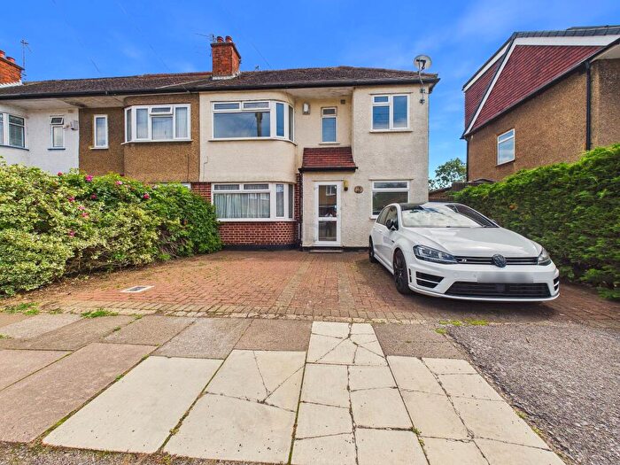 4 Bedroom Terraced House To Rent In Dartmouth Road, Ruislip, HA4