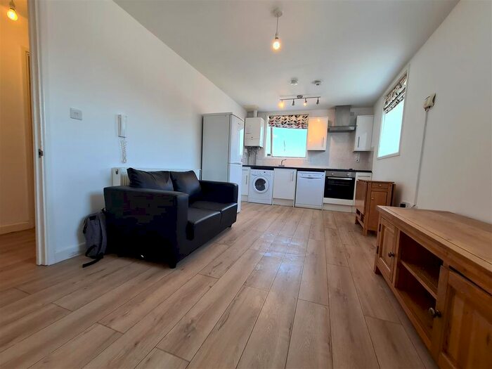 1 Bedroom Flat To Rent In Coppers Court, Ferrars Road, Huntingdon, PE29