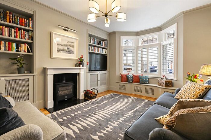 4 Bedroom Terraced House For Sale In Muncaster Road, SW11