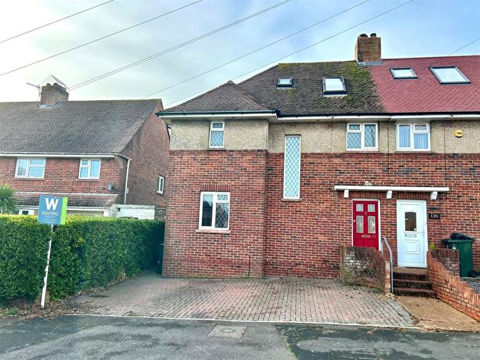 4 Bedroom Semi Detached House For Sale In Amberley Drive, Hove, BN3