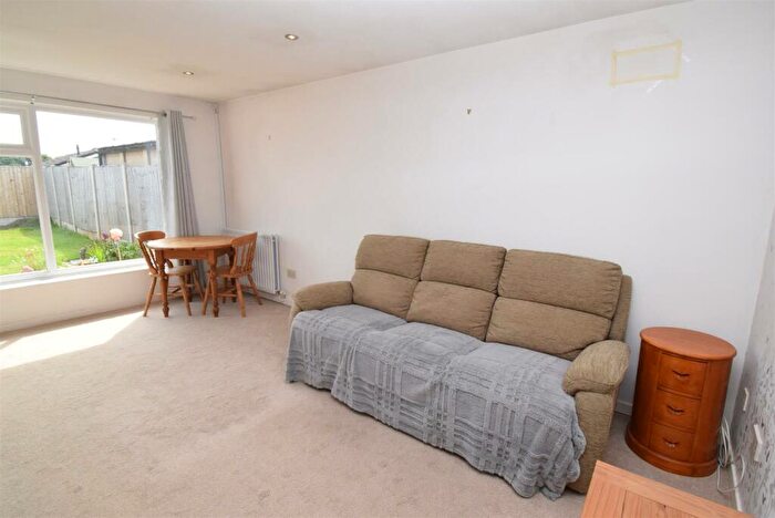 2 Bedroom Bungalow For Sale In Whitehouse Close, Shelton Lock, Derby, DE24