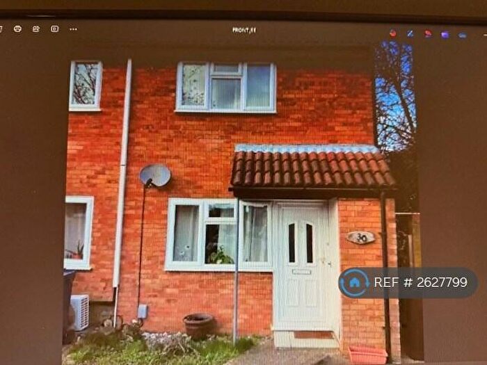 2 Bedroom Semi-Detached House To Rent In Caravere Close, Cambridge, CB4