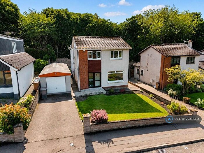 3 Bedroom Detached House To Rent In Mallaig Avenue, Dundee, DD2