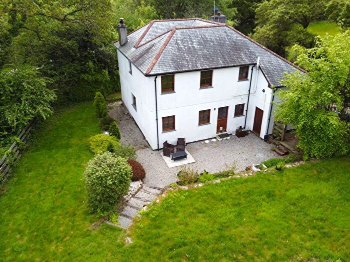 4 Bedroom Detached House To Rent In Perranwell Station, Near Truro, TR3