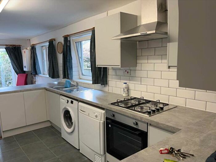 5 Bedroom House To Rent In Malefant Street, Cathays, Cardiff, CF24