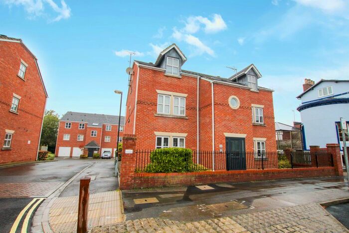 2 Bedroom Flat To Rent In Heworth Mews, York YO31