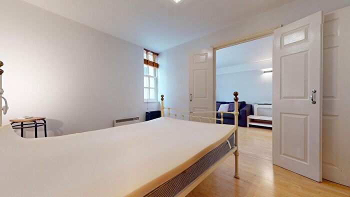1 Bedroom Flat To Rent In Cleveland Grove, London, E1