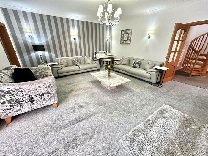 4 Bedroom Detached House For Sale In Haddon Way, Carlyon Bay, St. Austell, PL25