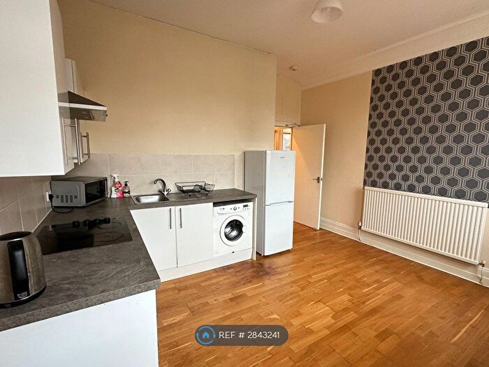 1 Bedroom Flat To Rent In Hamilton Street, Birkenhead, CH41