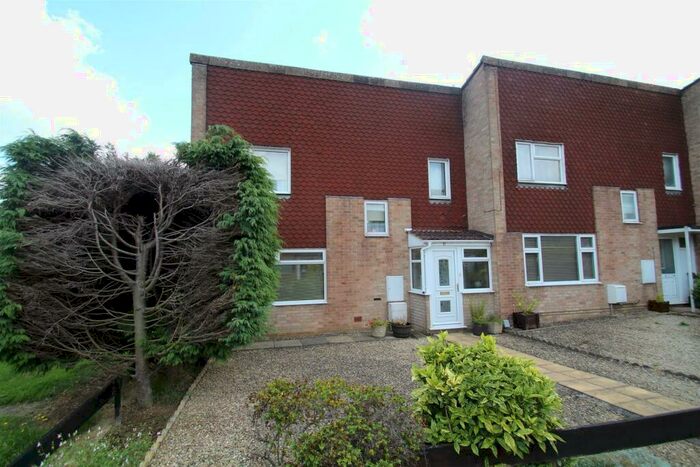 3 Bedroom House To Rent In Jacobs Walk, Liden, Swindon, SN3