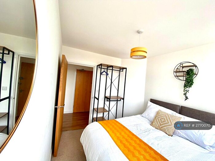 2 Bedroom Flat To Rent In Wella Road, Basingstoke, RG22