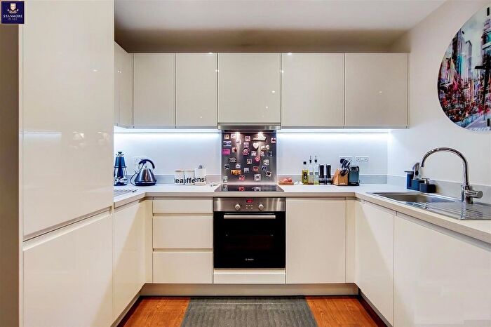 1 Bedroom Flat To Rent In Howard Road, Stanmore, HA7