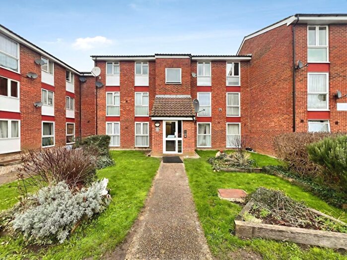 2 Bedroom Flat For Sale In Archery Close, Harrow, HA3