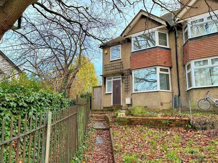3 Bedroom End Of Terrace House To Rent In St Leonards Road, Croydon, CR0